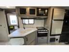 Thumbnail Photo 11 for New 2022 JAYCO Jay Feather 27BHB